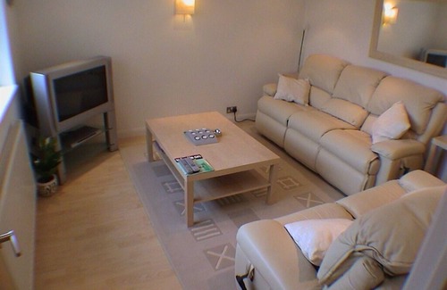 Crewe Apartment | Apartment at Earle House Serviced Apartments