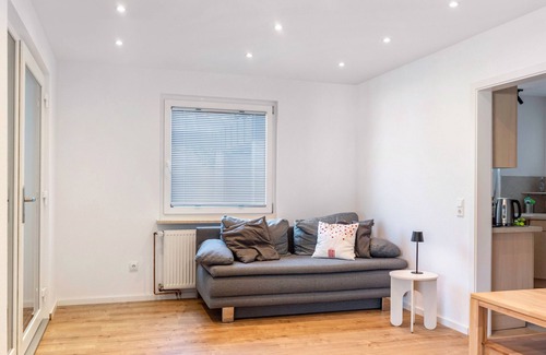 Sankt Georgen im Schwarzwald Apartment | Apartment 'Bei Tanja Und Marcus' with Private Terrace, Private Garden and Wi-Fi
