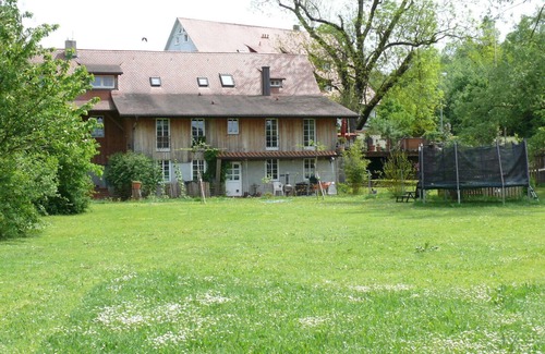 Salem Apartment | Apartment 'Ferienwohnung Sägespan' with Private Terrace, Shared Garden and Wi-Fi
