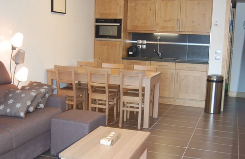 Champagny-en-Vanoise Apartment | APARTMENT Le Yeti - 6 People - Skiing - CHAMPAGNY - LA PLAGNE - ARCS