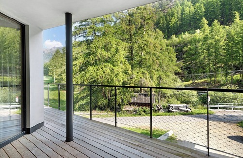 Madonna di Senales Apartment | Apartment 'Haus 191' with Mountain View, Private Terrace and Wi-Fi