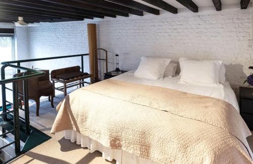 Chiswick Riverside Apartment | Apartment Holly Lodge Coach House by Interhome