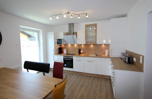 Mauthen Villa | Apartment in Carinthia near Lake Pressegger