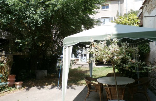 Gray Apartment | Apartment In Gray, Nr. Dijon, Burgundy, France