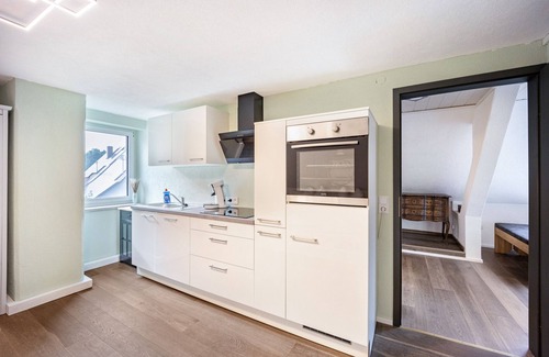 Winterstetten Apartment | Apartment 'Salty Sol' with Shared Terrace and Wi-Fi