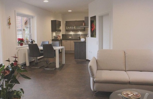Geiselberg Apartment | Apartment Seetalblick - apartment/apartment, shower, WC, 2 bedrooms