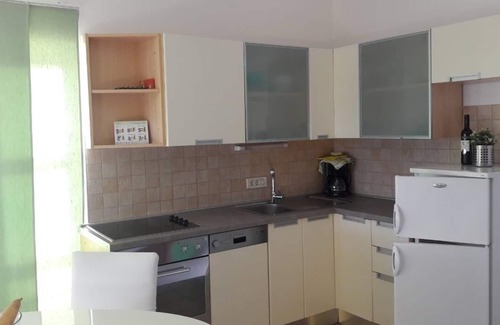 Pinezici Apartment | Apartment with great sea views and 3 rooms