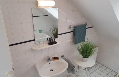 Zentrum-Nordwest Apartment | Apartmenthaus Feuerbach