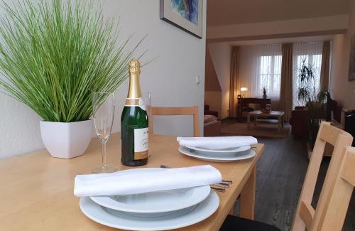 Zentrum-Nordwest Apartment | Apartmenthaus Feuerbach