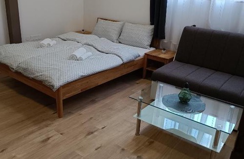 Deskle Apartment | Apartments Aura