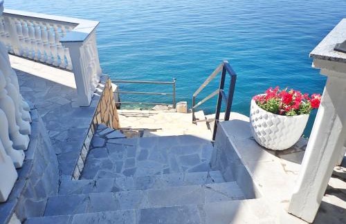 Baric Draga Apartment | Apartments Lilly by the sea