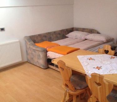 Zasip House | Apartments & Rooms Preseren
