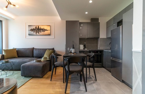 Novi Beograd Apartment | Apartments Royal - Sakura Park