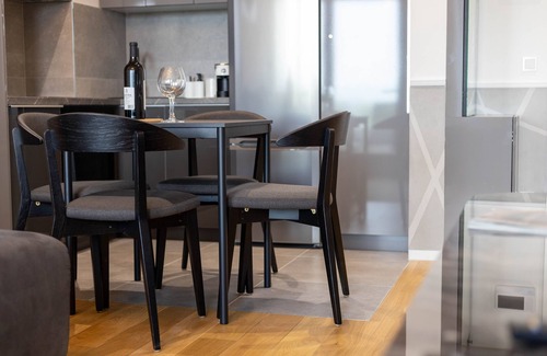 Novi Beograd Apartment | Apartments Royal - Sakura Park