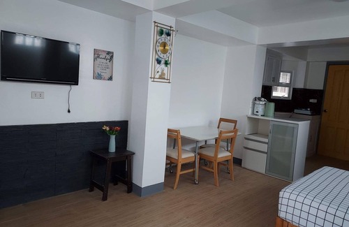 Daet House | ApHeartment-12 min to the beach and Resorts. Close to everything