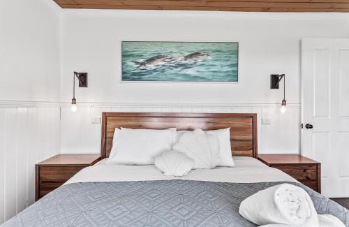 Marengo House | Apollo Bay Cottages- Sugarloaf