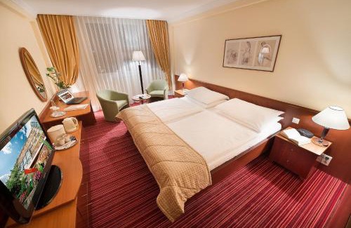 Nivy Hotel | Apollo Hotel Bratislava