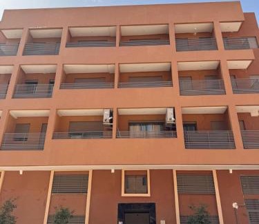 Bin Lkchali Apartment | Appart 3 pièces Prestigieux, Moderne et confort avec vue panoramique au centre victor hugo Gueliz