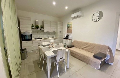 Frattamaggiore House | Appartamento Casa Crispino Piano Terra Per 2 Persone