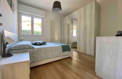 Fogliano Marina Apartment | Appartamento con Giardino indipendente 250 mt dal mare