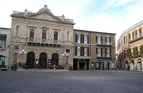 Atri House | Appartamento in villa stile rustico