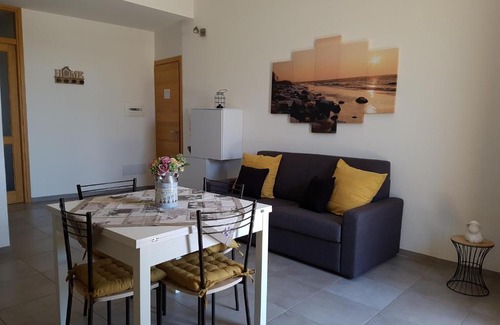 Cabras Apartment | Appartamento Le Terrazze dei Giganti