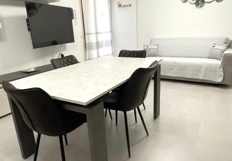 Villasimius Apartment | APPARTAMENTO PICASSO