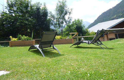Champagny-en-Vanoise Apartment | Appartement neuf 4 pers Champagny en Vanoise/La Plagne.