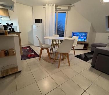 Digoin Apartment | Appartement au calme proche du PAL
