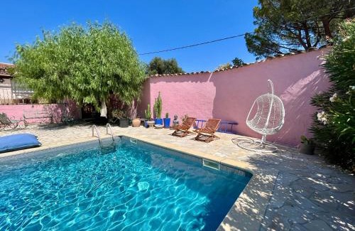 Les Brugassieres Apartment | Appartement dans villa, parking, accès piscine