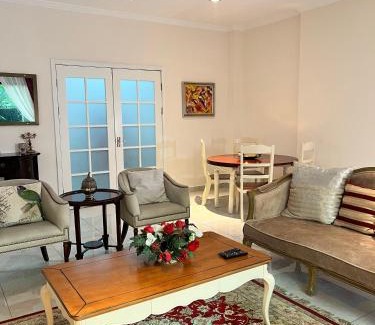 Brazzaville Apartment | Appartement Les Lauriers
