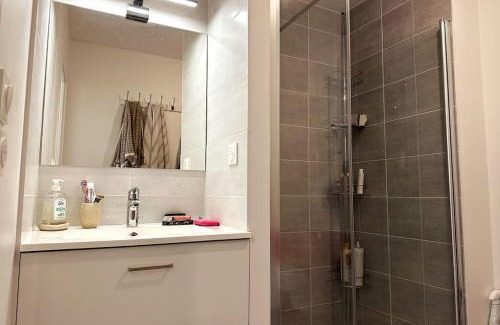 Sene Apartment | Appartement spacieux et terrasse