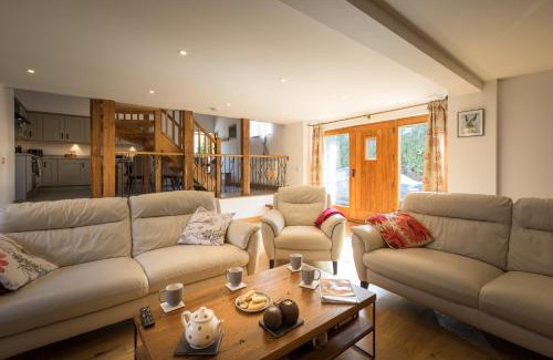 Trull House | Apple Tree Barn