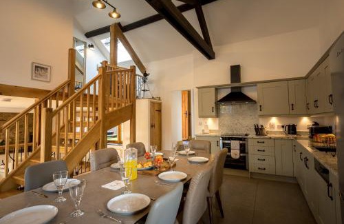 Trull House | Apple Tree Barn