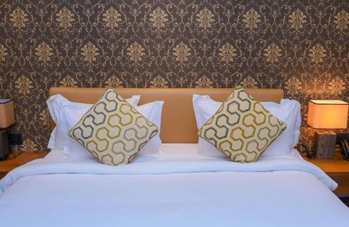 Limete Hotel | Aqua Inn