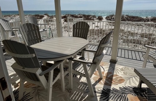 Ono Island House | AQUA VISTA large 4 bedroom Beachfront home with POOL: Great Fall Deals! !