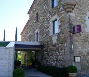 Monells Hotel | Arcs De Monells - Adults Only