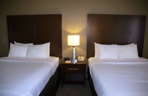 Ardmore Hotel | Ardmore Inn & Suites