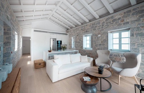 Areopoli Hotel | Ariá Estate Suites & Spa