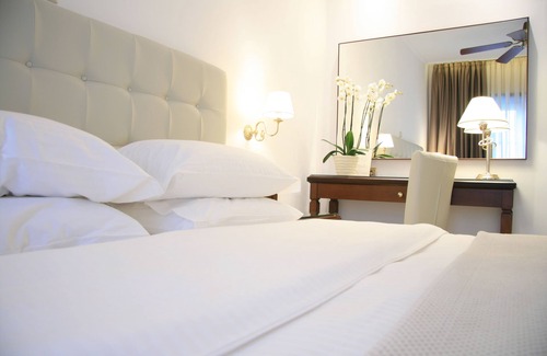 Spetses Hotel | Armata Boutique Hotel