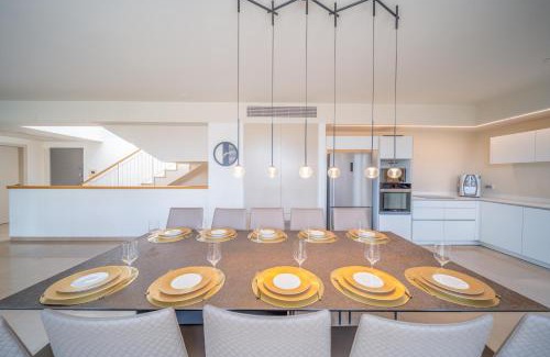 Jerusalem City Centre Apartment | Art Apartment In Mamila - Mamila Residence