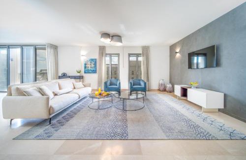 Jerusalem City Centre Apartment | Art Apartment In Mamila - Mamila Residence