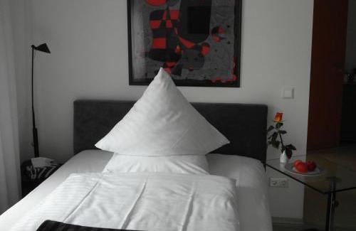 Wahnheide Hotel | Art of Comfort Haus Ingeborg