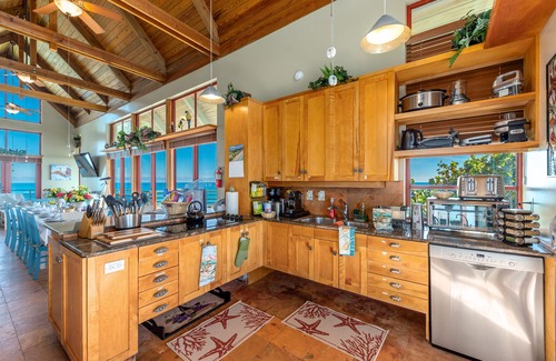 Stuart House | Art on the Beach: Ocean-to-river house, ON beach. Pool, Hot Tub, Elevator, Dock