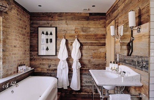Warwick Hotel | Artist Residence London