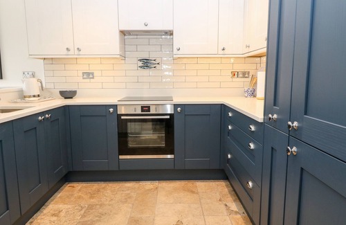 Nefyn Cottage | ARWEL, pet friendly, character holiday cottage in Nefyn