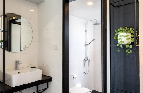 Wua Lai Hotel | Asa Hotel