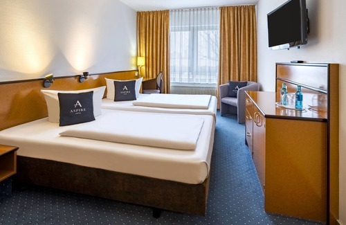 Ruesselsheim Hotel | Aspire Frankfurt Airport, Trademark Collection by Wyndham