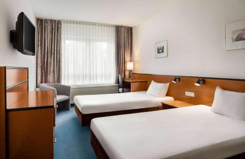 Ruesselsheim Hotel | Aspire Frankfurt Airport, Trademark Collection by Wyndham