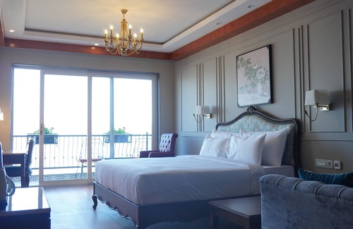 Kumarhatti Hotel | Astra Resort and Caffe